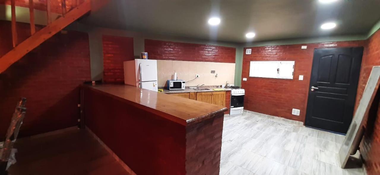 Alquiler Temporario En Trelew Esterno foto
