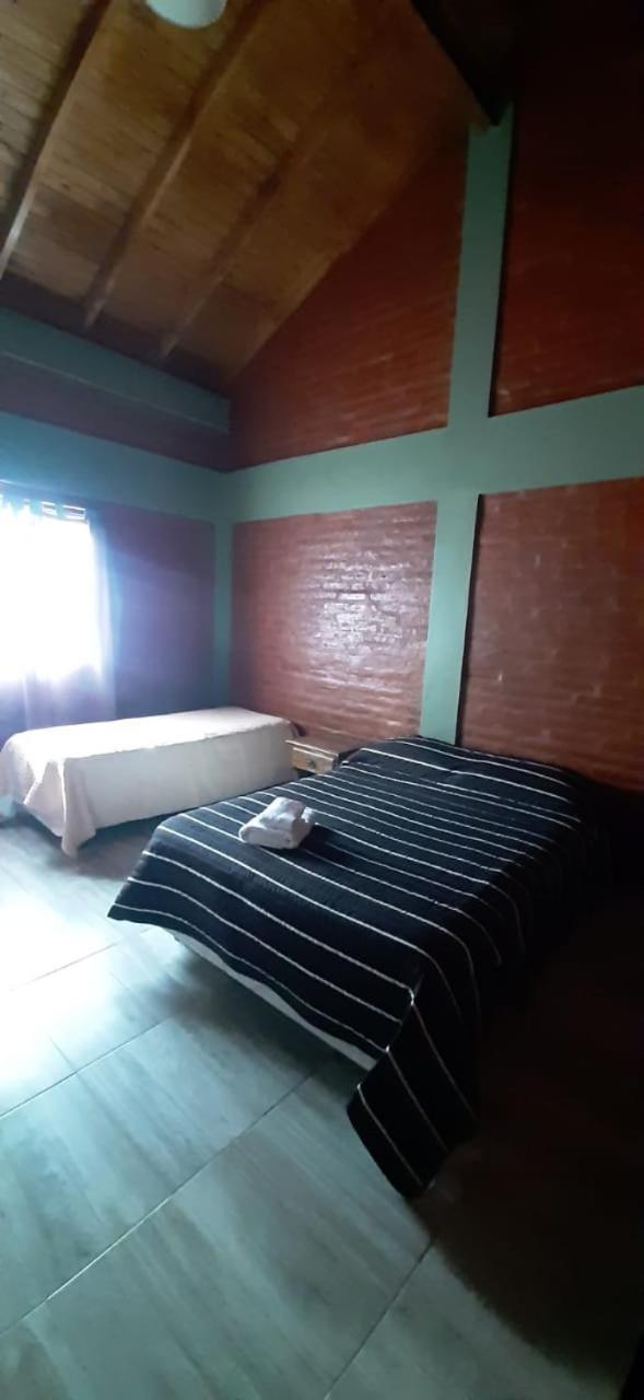 Alquiler Temporario En Trelew Esterno foto